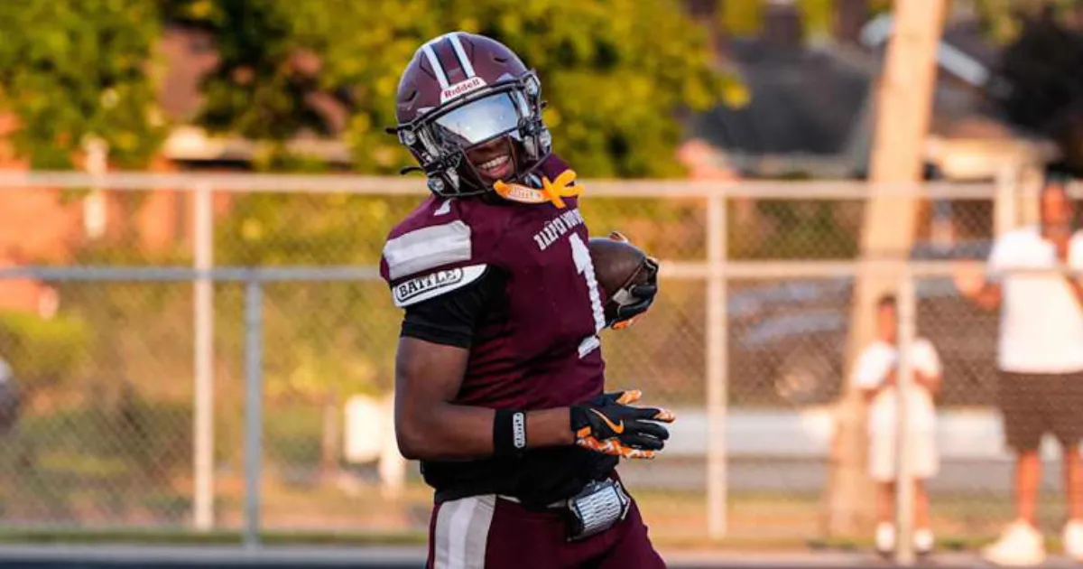 Top Ten 2027 Wide Receivers in Michigan RallyPreps